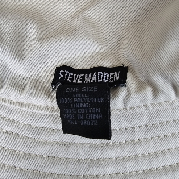 STEVE MADDEN Fuzzy Plaid Bucket Hat Y2K 90s Vibes Cream Brown‎ Womens One Size - Picture 7 of 9